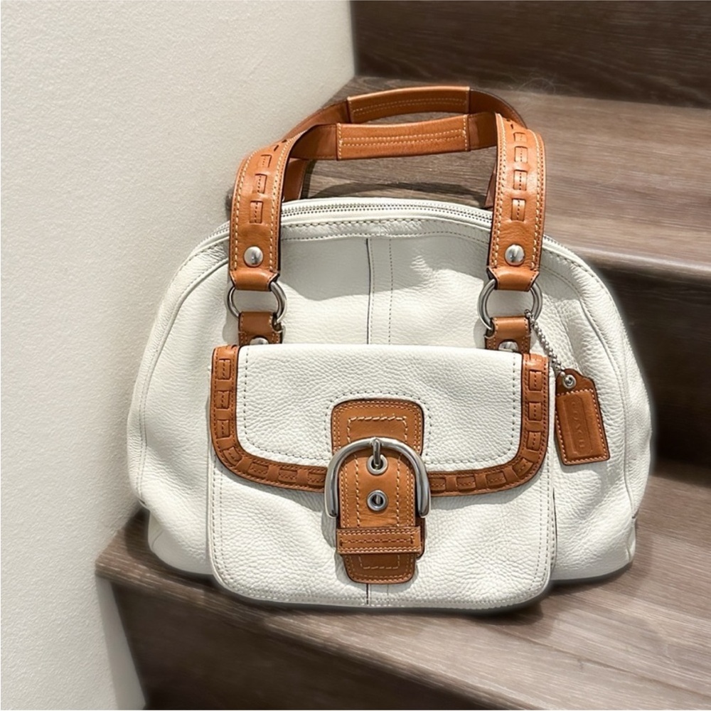 Coach Y2K SoHo Courtney Domed Buckle Satchel Soft Pebble White Leather - Picture 1 of 16